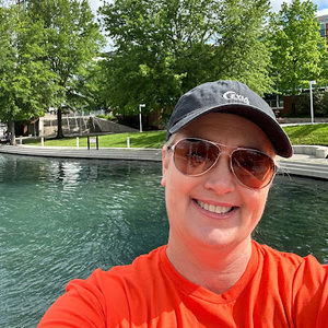 Meet your Posher, Danielle